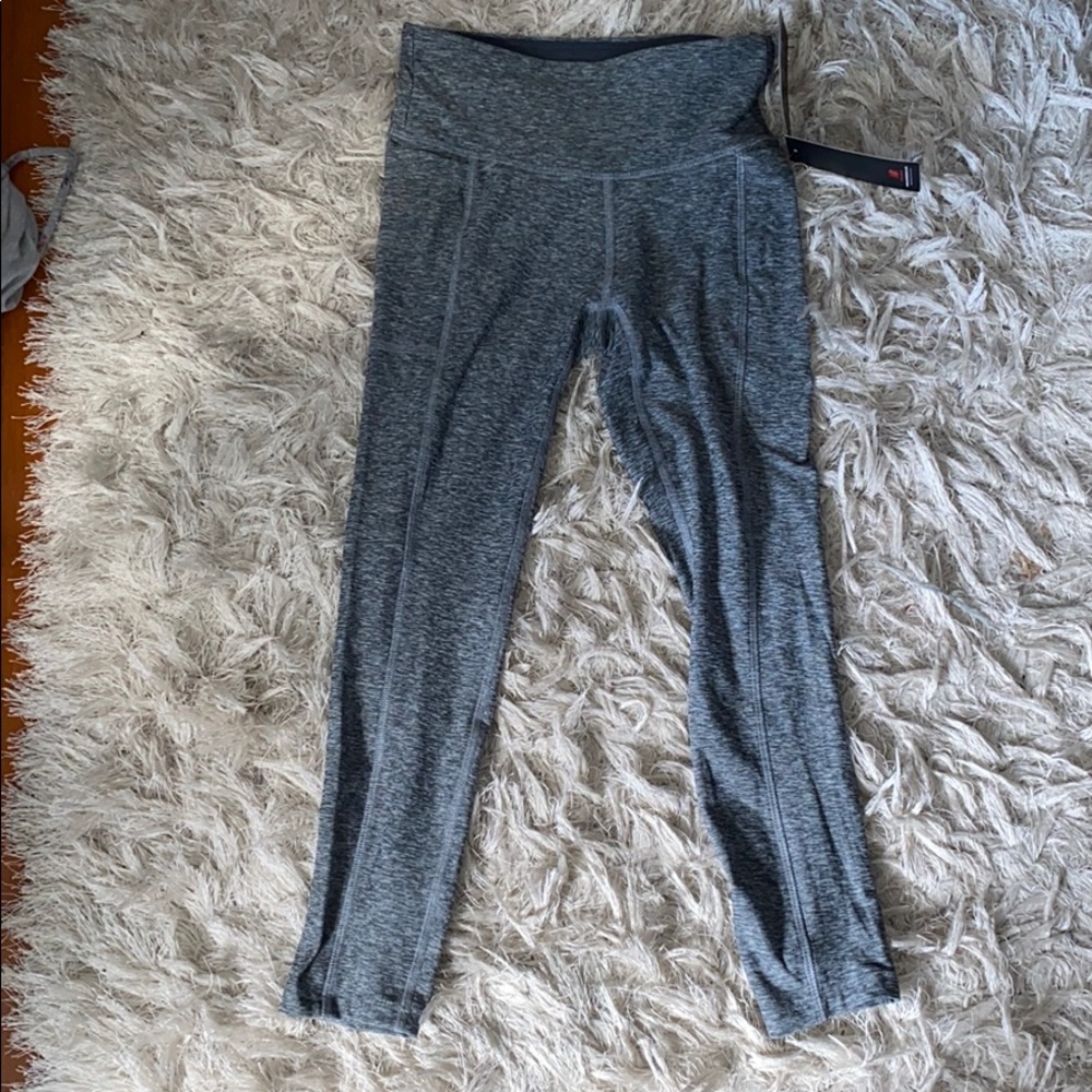 New balance dry leggings extra small
